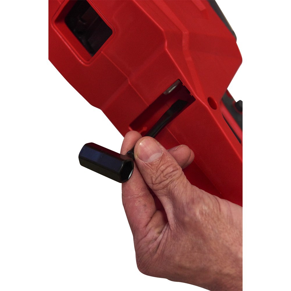 accu kettingzaagmachine milwaukee 350mm-7