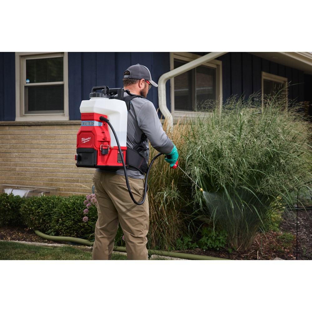 accu basis rugzak drukspuit milwaukee-19