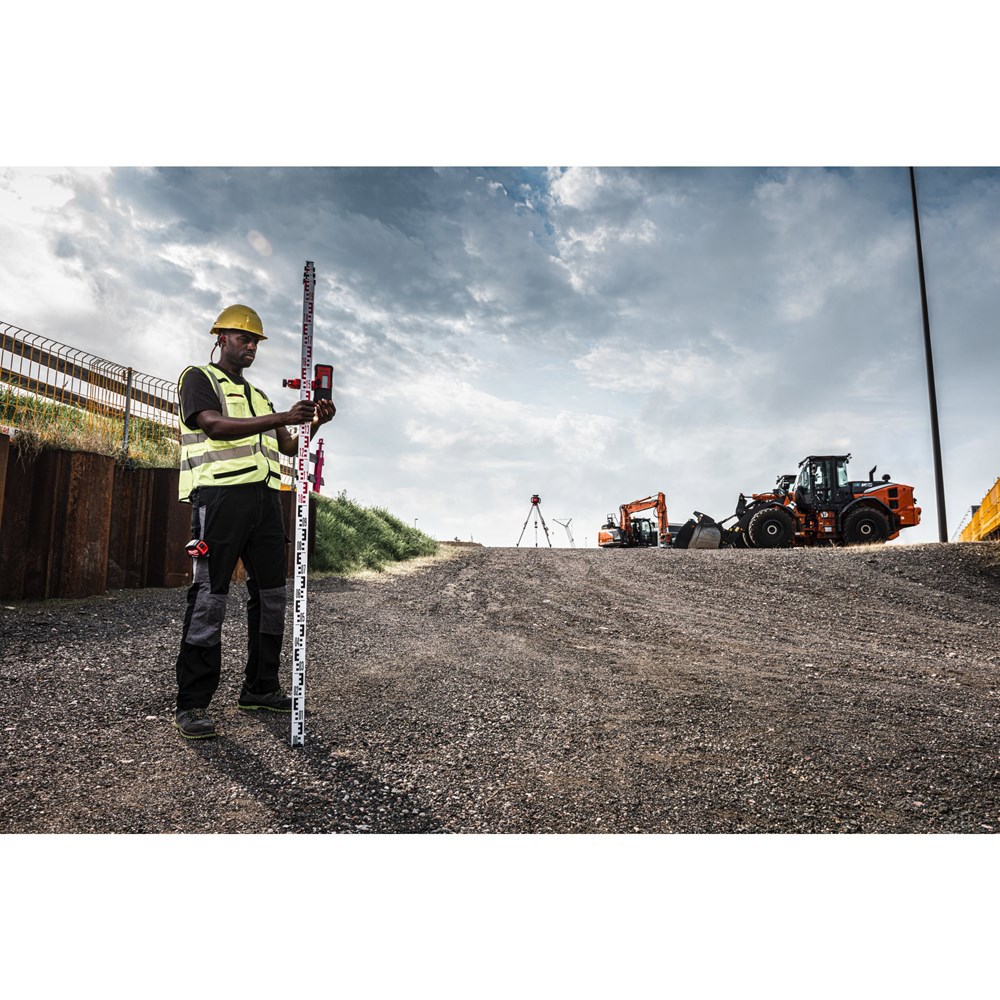 accu rotatielaser rood milwaukee-12